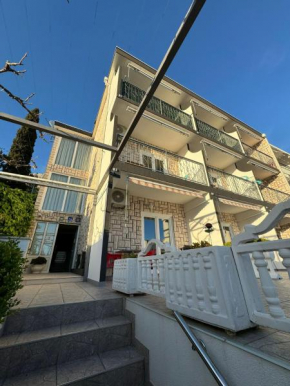 VILLA ŠIMOVIĆ APARTMENTS